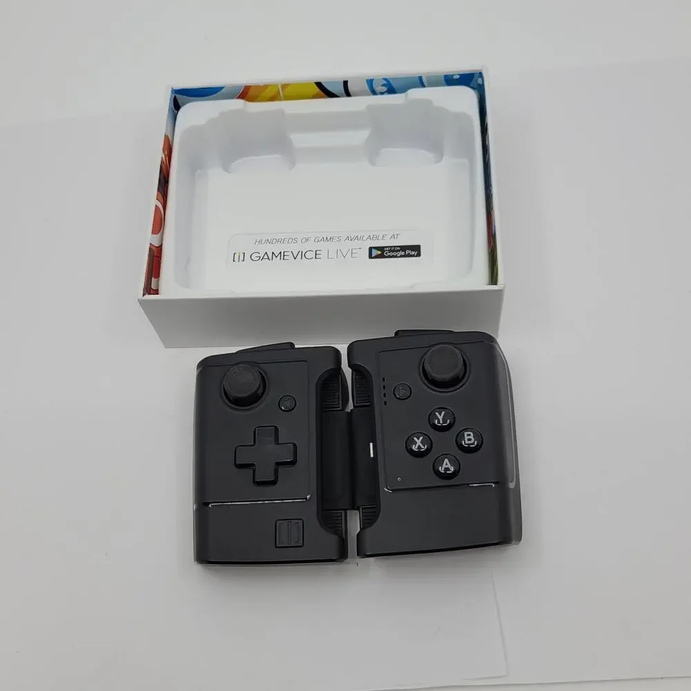Gamevice  Model GV167 Controller for Samsung Galaxy for Galaxy S7, S7 Edge